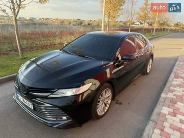 Чорний Тойота Камрі, об'ємом двигуна 2.49 л та пробігом 175 тис. км за 27000 $, фото 1 на Automoto.ua