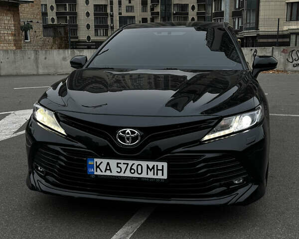 Чорний Тойота Камрі, об'ємом двигуна 2.49 л та пробігом 163 тис. км за 23700 $, фото 1 на Automoto.ua