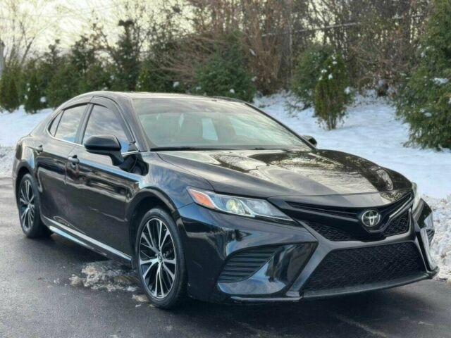 Чорний Тойота Камрі, об'ємом двигуна 2.5 л та пробігом 49 тис. км за 10000 $, фото 1 на Automoto.ua