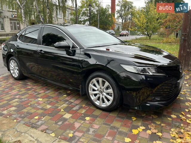 Тойота Камри 2019 в Александрие на Automoto.ua Черный Тойота Камри, объемом двигателя 2.49 л и пробегом 105 тыс. км за 21500 $, фото 1 на Automoto.ua
