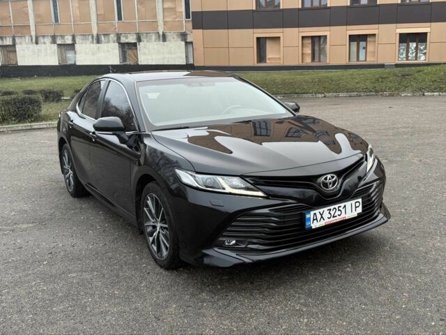 Чорний Тойота Камрі, об'ємом двигуна 2.5 л та пробігом 84 тис. км за 25900 $, фото 1 на Automoto.ua