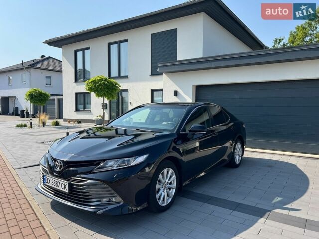 Черный Тойота Камри, объемом двигателя 2.49 л и пробегом 91 тыс. км за 23500 $, фото 1 на Automoto.ua