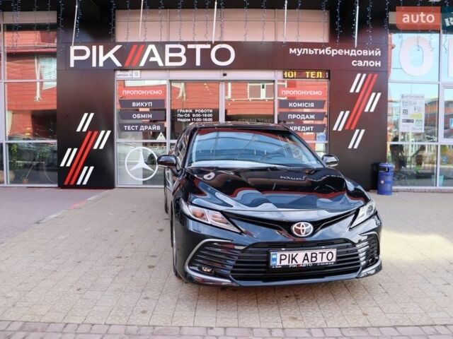 Черный Тойота Камри, объемом двигателя 2.5 л и пробегом 43 тыс. км за 28900 $, фото 1 на Automoto.ua
