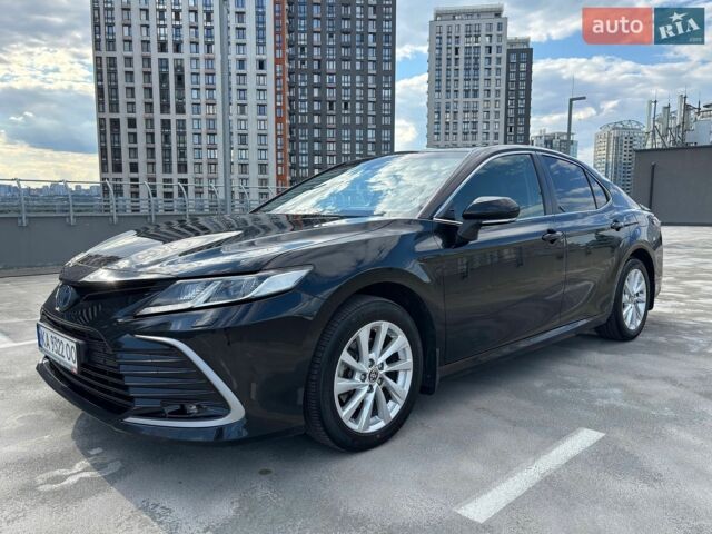 Черный Тойота Камри, объемом двигателя 2.49 л и пробегом 90 тыс. км за 32000 $, фото 1 на Automoto.ua