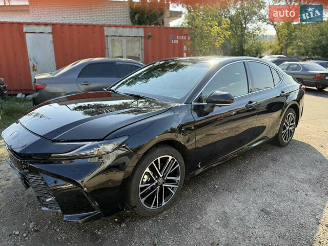 Черный Тойота Камри, объемом двигателя 2.49 л и пробегом 9 тыс. км за 38500 $, фото 1 на Automoto.ua