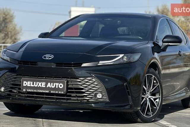 Черный Тойота Камри, объемом двигателя 2.49 л и пробегом 15 тыс. км за 42500 $, фото 1 на Automoto.ua
