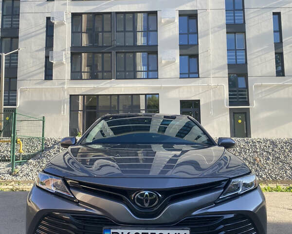 Коричневый Тойота Камри, объемом двигателя 2.49 л и пробегом 100 тыс. км за 18500 $, фото 1 на Automoto.ua