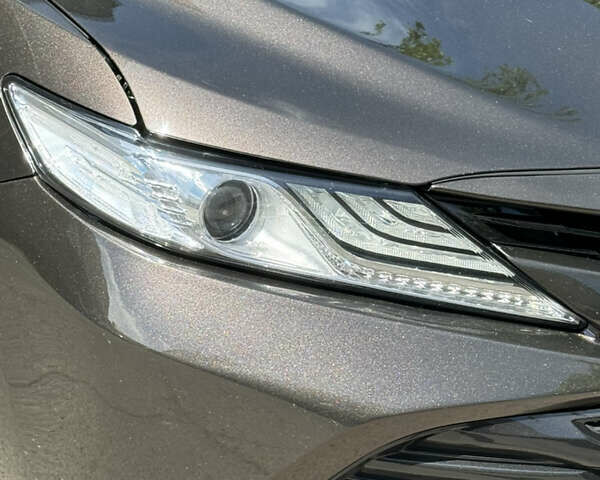 Коричневий Тойота Камрі, об'ємом двигуна 2.49 л та пробігом 126 тис. км за 19900 $, фото 1 на Automoto.ua