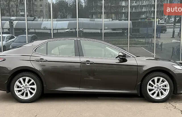 Коричневый Тойота Камри, объемом двигателя 2.49 л и пробегом 38 тыс. км за 31500 $, фото 1 на Automoto.ua