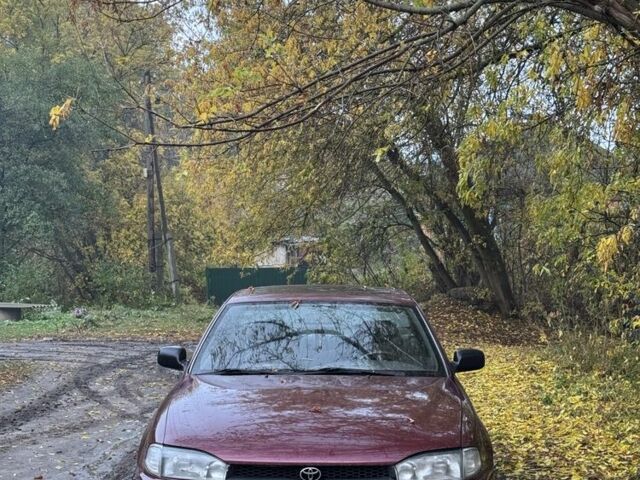 Червоний Тойота Камрі, об'ємом двигуна 2.2 л та пробігом 236 тис. км за 3100 $, фото 1 на Automoto.ua