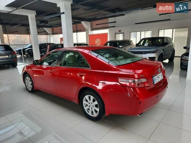 Червоний Тойота Камрі, об'ємом двигуна 3.5 л та пробігом 421 тис. км за 9999 $, фото 1 на Automoto.ua