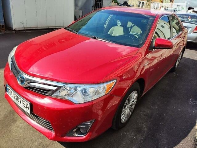 Красный Тойота Камри, объемом двигателя 2.5 л и пробегом 290 тыс. км за 11500 $, фото 1 на Automoto.ua