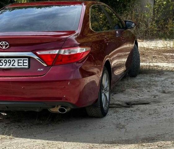 Червоний Тойота Камрі, об'ємом двигуна 0 л та пробігом 134 тис. км за 11000 $, фото 1 на Automoto.ua