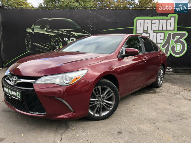 Красный Тойота Камри, объемом двигателя 2.49 л и пробегом 118 тыс. км за 12700 $, фото 1 на Automoto.ua