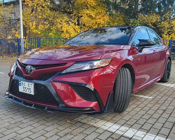 Тойота Камри 2018 в Тернополе на Automoto.ua Красный Тойота Камри, объемом двигателя 2.49 л и пробегом 143 тыс. км за 22300 $, фото 1 на Automoto.ua