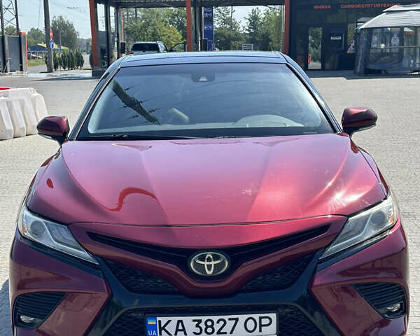 Красный Тойота Камри, объемом двигателя 2.49 л и пробегом 78 тыс. км за 25000 $, фото 1 на Automoto.ua