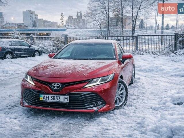 Красный Тойота Камри, объемом двигателя 2.49 л и пробегом 96 тыс. км за 20800 $, фото 1 на Automoto.ua