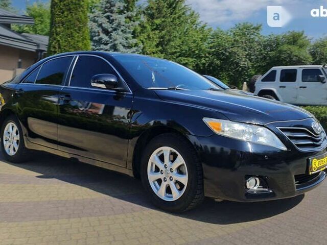 Тойота Камри, объемом двигателя 0 л и пробегом 177 тыс. км за 9499 $, фото 1 на Automoto.ua