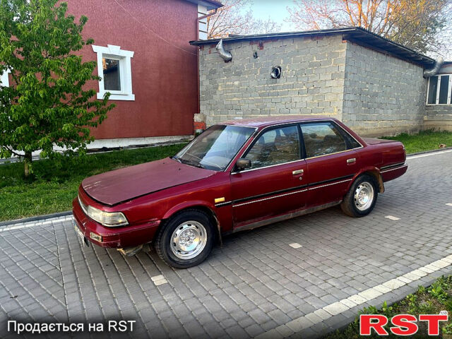 Тойота Камри, объемом двигателя 2 л и пробегом 400 тыс. км за 700 $, фото 1 на Automoto.ua