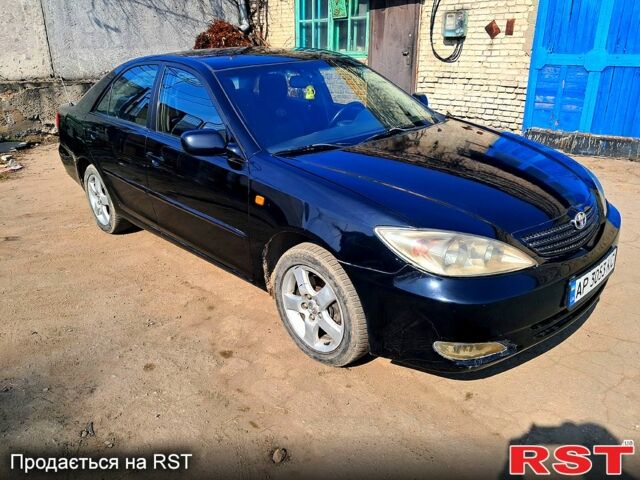 Тойота Камри, объемом двигателя 2.4 л и пробегом 130 тыс. км за 5000 $, фото 1 на Automoto.ua
