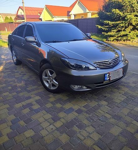 Тойота Камри, объемом двигателя 3 л и пробегом 360 тыс. км за 4000 $, фото 1 на Automoto.ua