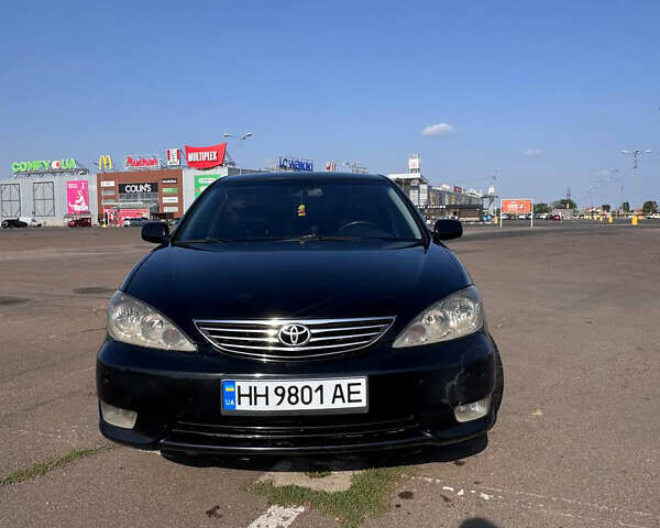 Тойота Камри, объемом двигателя 3 л и пробегом 285 тыс. км за 5499 $, фото 1 на Automoto.ua