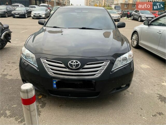 Тойота Камри, объемом двигателя 0 л и пробегом 373 тыс. км за 9300 $, фото 1 на Automoto.ua