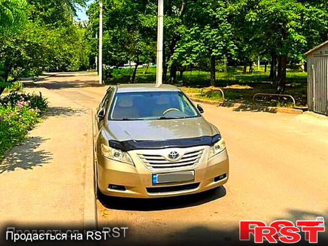 Тойота Камрі, об'ємом двигуна 3.5 л та пробігом 170 тис. км за 8100 $, фото 1 на Automoto.ua