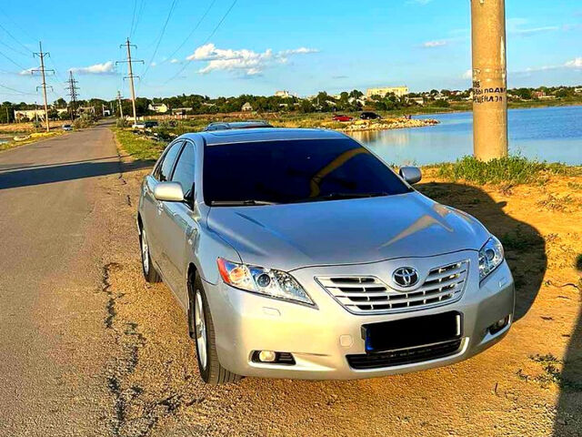 Тойота Камри, объемом двигателя 2.4 л и пробегом 362 тыс. км за 8000 $, фото 1 на Automoto.ua