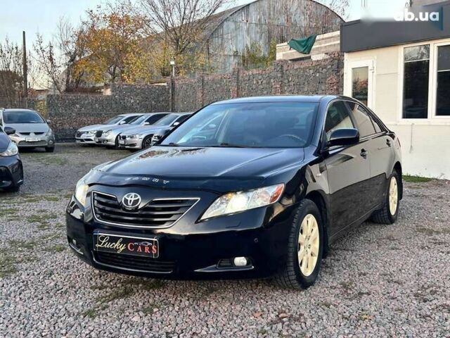 Тойота Камри, объемом двигателя 0 л и пробегом 250 тыс. км за 8100 $, фото 1 на Automoto.ua