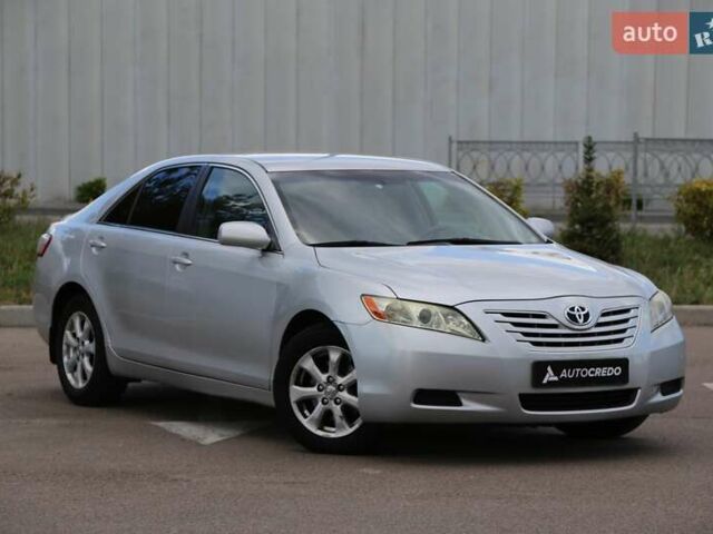 Тойота Камри, объемом двигателя 2.36 л и пробегом 315 тыс. км за 8500 $, фото 1 на Automoto.ua