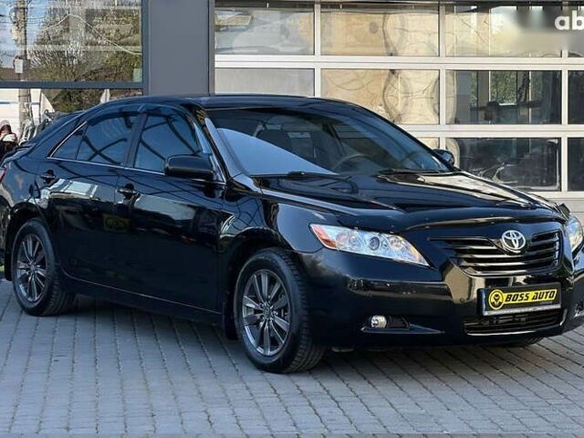 Тойота Камри, объемом двигателя 2.4 л и пробегом 211 тыс. км за 9200 $, фото 1 на Automoto.ua