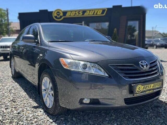 Тойота Камри, объемом двигателя 0 л и пробегом 247 тыс. км за 9200 $, фото 1 на Automoto.ua