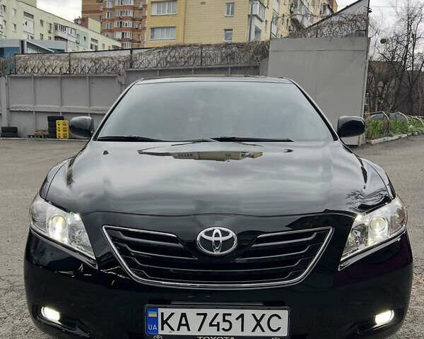 Тойота Камри, объемом двигателя 3.5 л и пробегом 295 тыс. км за 11200 $, фото 1 на Automoto.ua