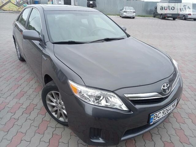 Тойота Камри, объемом двигателя 2.4 л и пробегом 260 тыс. км за 10300 $, фото 1 на Automoto.ua