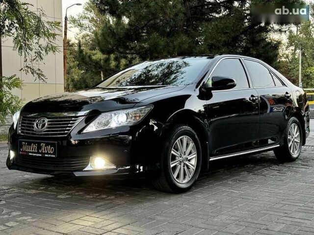 Тойота Камри, объемом двигателя 0 л и пробегом 145 тыс. км за 12500 $, фото 1 на Automoto.ua