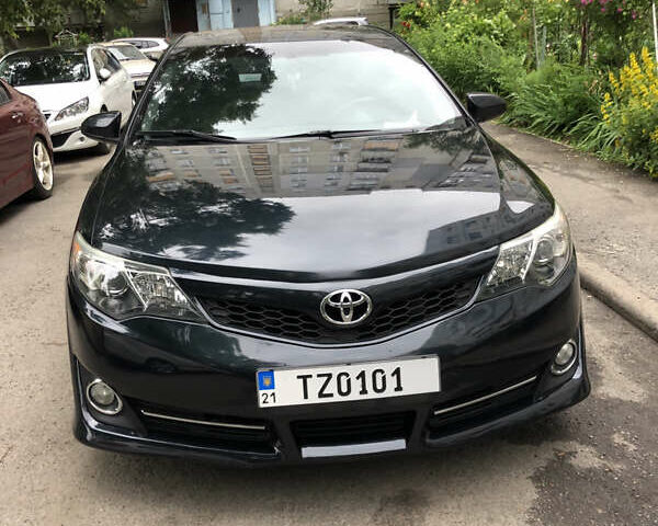 Тойота Камри, объемом двигателя 2.5 л и пробегом 230 тыс. км за 11500 $, фото 1 на Automoto.ua