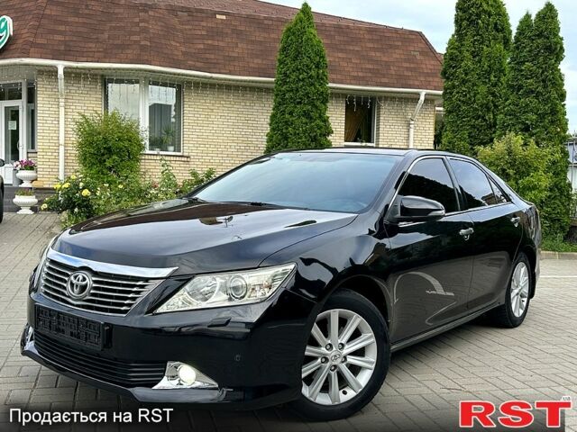 Тойота Камри, объемом двигателя 2.5 л и пробегом 197 тыс. км за 12900 $, фото 1 на Automoto.ua