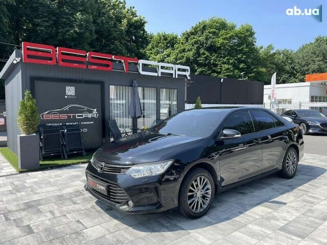 Тойота Камри, объемом двигателя 0 л и пробегом 215 тыс. км за 16900 $, фото 1 на Automoto.ua