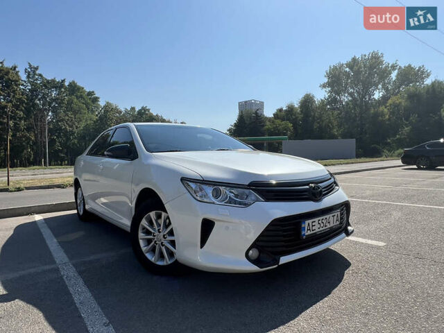 Тойота Камри, объемом двигателя 2.49 л и пробегом 160 тыс. км за 15999 $, фото 1 на Automoto.ua