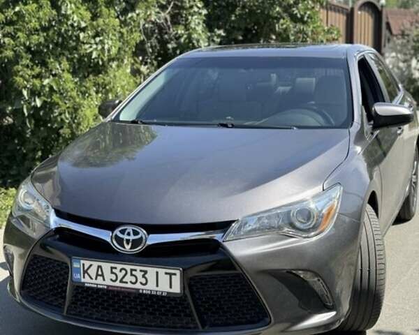 Тойота Камри, объемом двигателя 2.49 л и пробегом 146 тыс. км за 13000 $, фото 1 на Automoto.ua