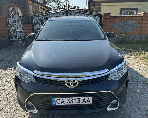Тойота Камри, объемом двигателя 2.49 л и пробегом 290 тыс. км за 16000 $, фото 1 на Automoto.ua