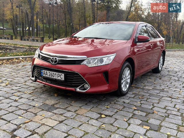 Тойота Камри 2016 в Киеве на Automoto.ua Тойота Камри, объемом двигателя 2.49 л и пробегом 180 тыс. км за 14350 $, фото 1 на Automoto.ua