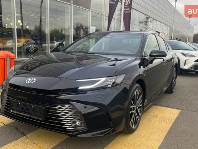 купити нове авто Тойота Камрі 2025 року від офіційного дилера Тойота на Столичному Тойота фото