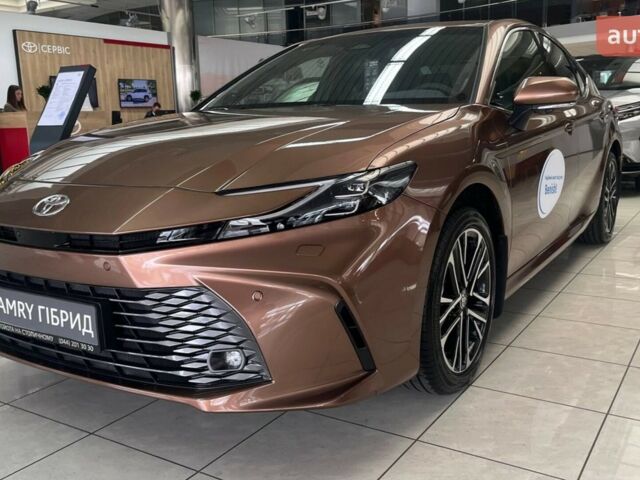 купить новое авто Тойота Камри 2025 года от официального дилера Тойота на Столичному Тойота фото