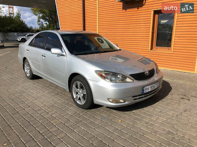 Сірий Тойота Камрі, об'ємом двигуна 2.36 л та пробігом 265 тис. км за 4800 $, фото 1 на Automoto.ua