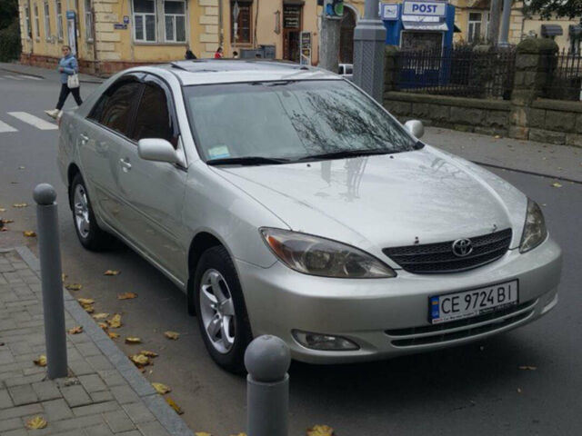 Сірий Тойота Камрі, об'ємом двигуна 2.4 л та пробігом 300 тис. км за 6000 $, фото 1 на Automoto.ua