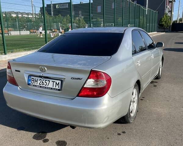 Сірий Тойота Камрі, об'ємом двигуна 3 л та пробігом 145 тис. км за 4000 $, фото 1 на Automoto.ua