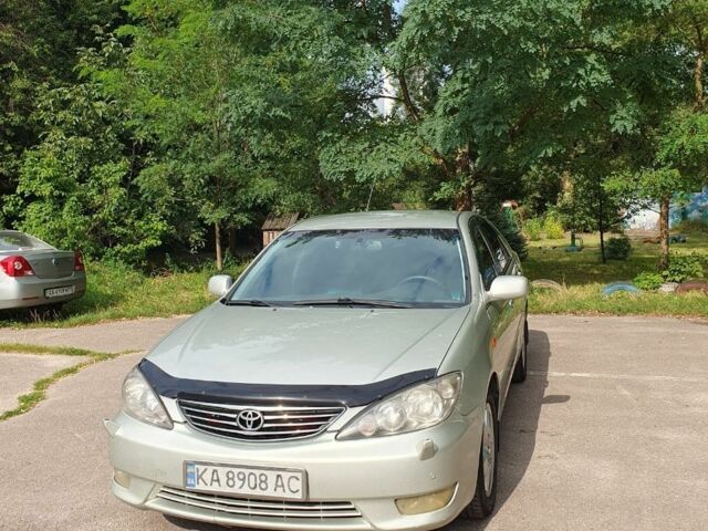 Сірий Тойота Камрі, об'ємом двигуна 3 л та пробігом 270 тис. км за 6800 $, фото 1 на Automoto.ua