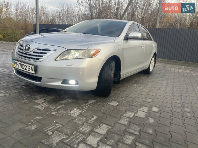 Тойота Камри 2006 в Полтаве на Automoto.ua Серый Тойота Камри, объемом двигателя 2.36 л и пробегом 147 тыс. км за 8700 $, фото 1 на Automoto.ua